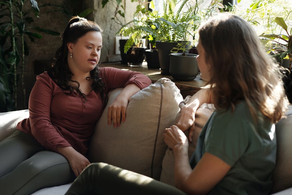 10 Lines on The Importance of Being a Good Listener in Hindi