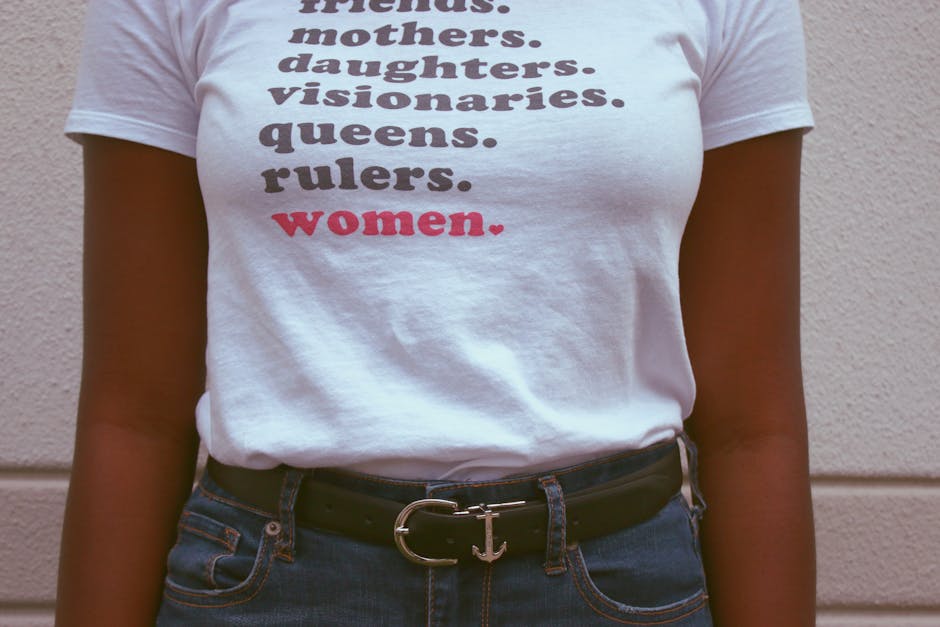 10 Lines on Importance of Gender Equality in Hindi