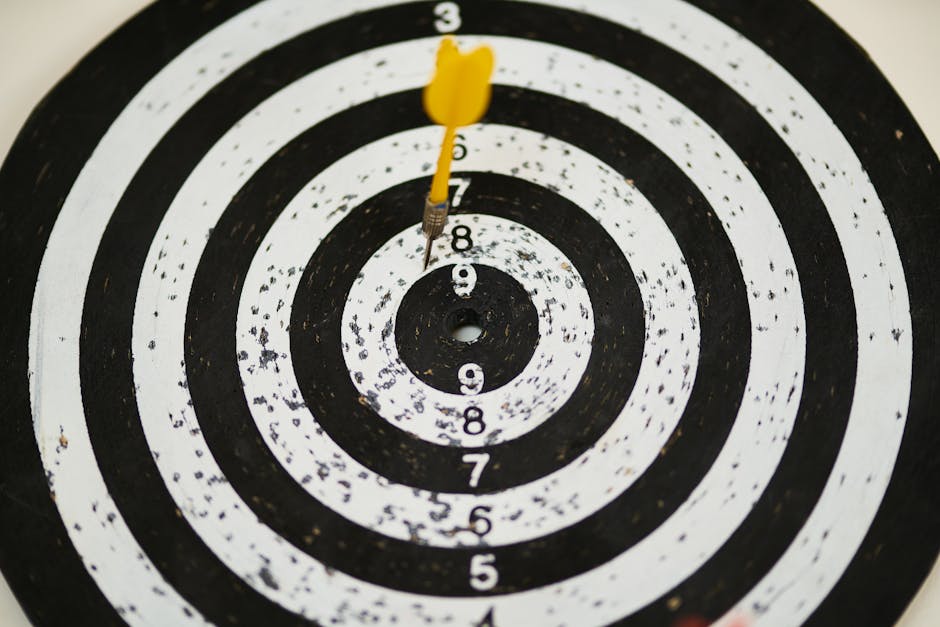 10 Lines on Importance of Setting Goals in Hindi