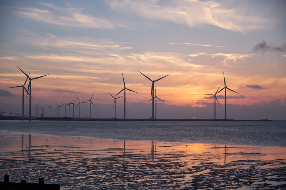 10 Lines on Benefits of Renewable Energy Sources in Hindi