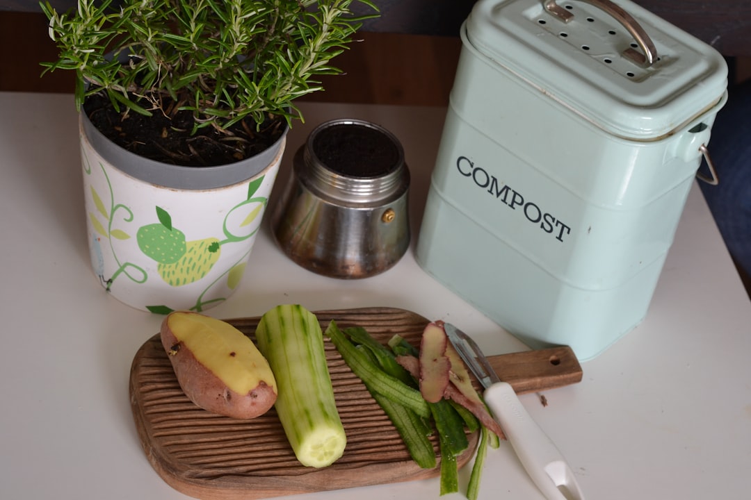 10 Lines on Benefits of Composting in Hindi